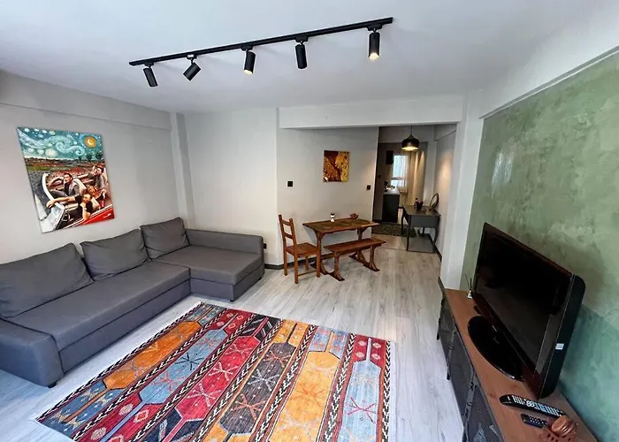 & Cosy Flat For 4 Person